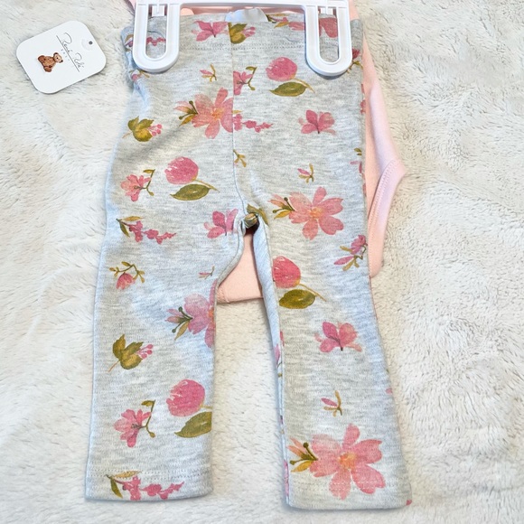 🆕3pc Bodysuit Set THANKFUL FOR TODAY - Picture 5 of 5